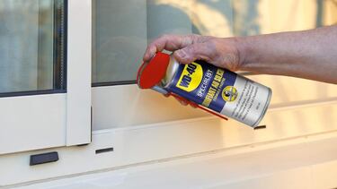 Cuesta menos de 11 euros y es el secreto mejor guardado de los talleres mecánicos: “Funciona genial”