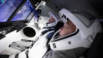 SpaceX abandonará los instrumentos físicos por pantallas táctiles