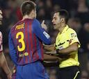 El árbitro a Piqué: "Cállate, que te voy a expulsar"