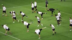 El entrenamiento de la Juventus en el Millennium Stadium