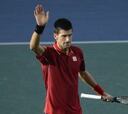 Djokovic accede a cuartos en Bercy y protege su número uno