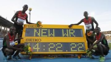 El equipo de Kenia de 4x1500 metros bati&oacute; el r&eacute;cord mundial con Silas Kiplagat, Asbel Kiprop, James Kiplagat Magut y Collins Cheboi.