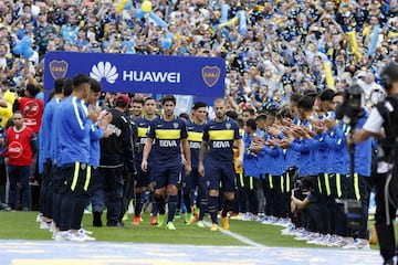 La Bombonera deliró con los jugadores que ganaron un título local más.