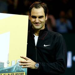 Federer vuelve a la cima del tenis