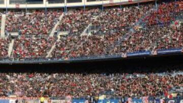 La afición ya pobló las gradas del Calderón en la matinal ante el Rayo en la 2011-12.