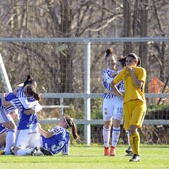 Con gol de Kenti Robles, el Atlético cayó ante la Real y dejó líder al Barcelona