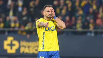 09/01/26 PARTIDO SEGUNDA DIVISION CADIZ - SPORTING 3-0 GOL DE IURI TABATADZE