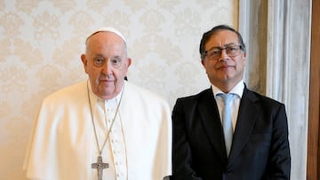 Pope Francis meets with Colombia's President Gustavo Petro at the Vatican, January 19, 2024. Vatican Media/Simone Risoluti/Handout via REUTERS ATTENTION EDITORS - THIS IMAGE WAS PROVIDED BY A THIRD PARTY.
