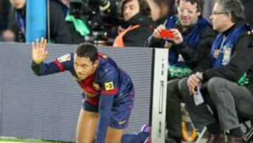 EL OBJETIVO ES REFORZAR LA LÍNEA DE ATRÁS. Pese a que muchos dan por segura la llegada de Neymar, los técnicos del club tienen claro que la retaguardia es una de las líneas en la que se deberá invertir dinero para reforzarla.