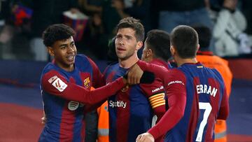 Soccer Football - LaLiga - FC Barcelona v Almeria - Estadi Olimpic Lluis Companys, Barcelona, Spain - December 20, 2023 FC Barcelona's Sergi Roberto celebrates scoring their third goal with teammates REUTERS/Albert Gea