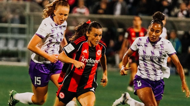 Raso, Águila de corazón blanco