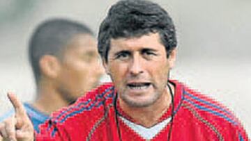<b>UN PÁLPITO. </b>El andaluz piensa que Rijkaard reservará a su crack.