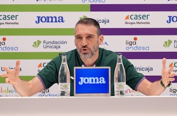 Ibon Navarro durante la rueda de prensa,