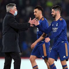 Los fichajes están en casa