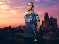 Athenea del Castillo.