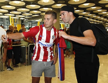 Gaitán a su llegada al Aeropuerto de Madrid. 