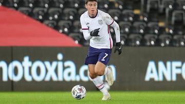 El joven de 19 años, Giovanni Reyna, pudo haber elegido a Argentina o Portugal, pero en su lugar prefirió jugar para Estados Unidos.