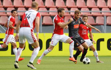 Baptistao fue titular en punta en el Utrecht-Espanyol de 2016.