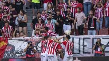 02-09-24. CELEBRACIÓN DEL PRIMER GOL DE LA TEMPORADA PARA EL SPORTING, OBRA DE DUBASIN, EN EL PARTIDO ANTE EL LEVANTE.
