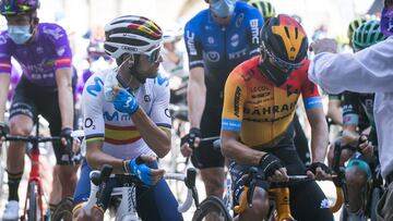 Alejandro Valverde y Mikel Landa, antes de tomar la salida en la primera etapa de la Vuelta a Burgos 2020.