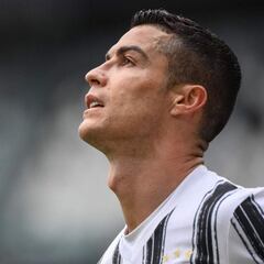 Luca Toni: "Algunas actitudes de Cristiano hacia el grupo..."