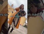 Señora llamó a la policía para que se llevaran a dos hombres que se abrazaban afuera de una iglesia