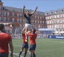 Todo cambia con la pelota ovalada: Pantic, Martín Vázquez y Benjamín jugando al rugby