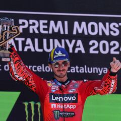 Bagnaia: “Rezaba para no perder otra vez la rueda delantera”