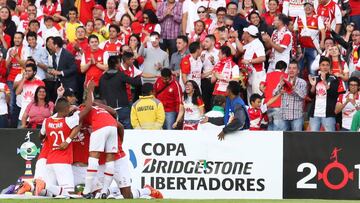 Independiente Santa Fe se enfrenta al Sevilla de España con su nómina titular en amistoso en Estados Unidos.
