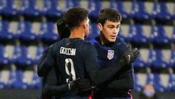 El jugador del Borussia Dortmund anot&oacute; el primer gol con la casaca de Estados Unidos en el partido contra Panam&aacute;. Se convirti&oacute; en el tercer futbolista m&aacute;s joven en marcar con USA.