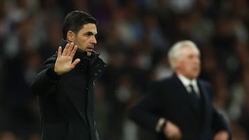 Soccer Football - Champions League - Quarter Final - Second Leg - Real Madrid v Arsenal - Santiago Bernabeu, Madrid, Spain - April 16, 2025 Arsenal manager Mikel Arteta reacts Action Images via Reuters/Lee Smith