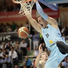 Sulejmanovic, última pieza en un Bilbao Basket de vuelta a ACB