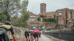 Imagen de la marcha cicloturista Madrid 7 Picos en Buitrago del Lozoya.