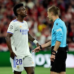 Así es Clément Turpin, el árbitro del City-Madrid de la Champions y cuántas veces ha arbitrado al conjunto blanco