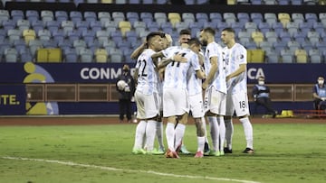 03 July 2021, Brazil, Goiania: Argentina players celebrate ide&#039;s second goal scored by Lautaro Martinez (L) during the Copa America Quarter-Final soccer match between Argentina and Ecuador at Pedro Ludovico Teixeira Olympic Stadium. Photo: Leco Viana