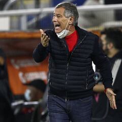 Santos confirma la contratación de Ariel Holan