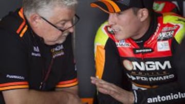 Aleix Espargaró será oficial de Suzuki desde 2015.