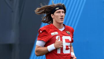 Trevor Lawrence se someti&oacute; a una cirug&iacute;a en el hombro izquierdo en febrero. Adem&aacute;s, sufri&oacute; una lesi&oacute;n menor en el tend&oacute;n de la corva.