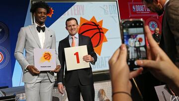 Josh Jackson y Ryan McDonough.