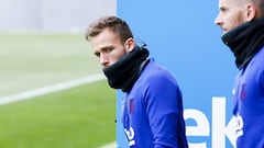 Arthur, en el entrenamiento del BAr&ccedil;a.