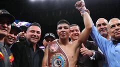 Jaime Mungu&iacute;a celebra su victoria ante Gary O&#039;Sullivan.