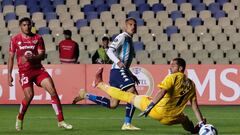 Racing empezó a mostrar credenciales en la Libertadores al vencer a Ñublense