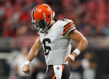 How old are the top NFL players? Tom Brady, Aaron Rodgers, Patrick Mahomes, Baker Mayfield