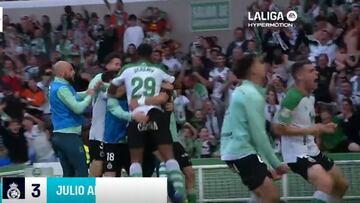 El gol del Racing en el 98′ con el que no van a dar crédito: la carambola infinita