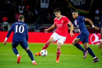 António Silva, ante el PSG.