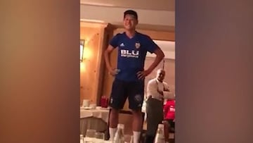 Al ritmo del Gangnam Style, Kangin Lee celebra su renovación