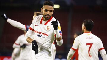 Soccer Football - Champions League - Group E - Stade Rennes v Sevilla - Roazhon Park, Rennes, France - December 8, 2020 Sevilla's Youssef En Nesyri celebrates scoring their second goal REUTERS/Stephane Mahe
