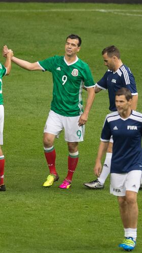 Borgetti señala oportunidades a jóvenes mexicanos