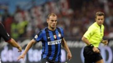 El centrocampista holandés Wesley Sneijder asegura que en el Real Madrid se trata a los jugadores "sin mucho respeto" y que a él le trataban "como a un niño", por lo que cree que el Inter de Milán, en el que ahora milita, es "más equipo"