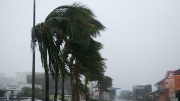 Las autoridades meteorológicas han confirmado que la tormenta Flossie se convertirá en huracán de categoría 1.